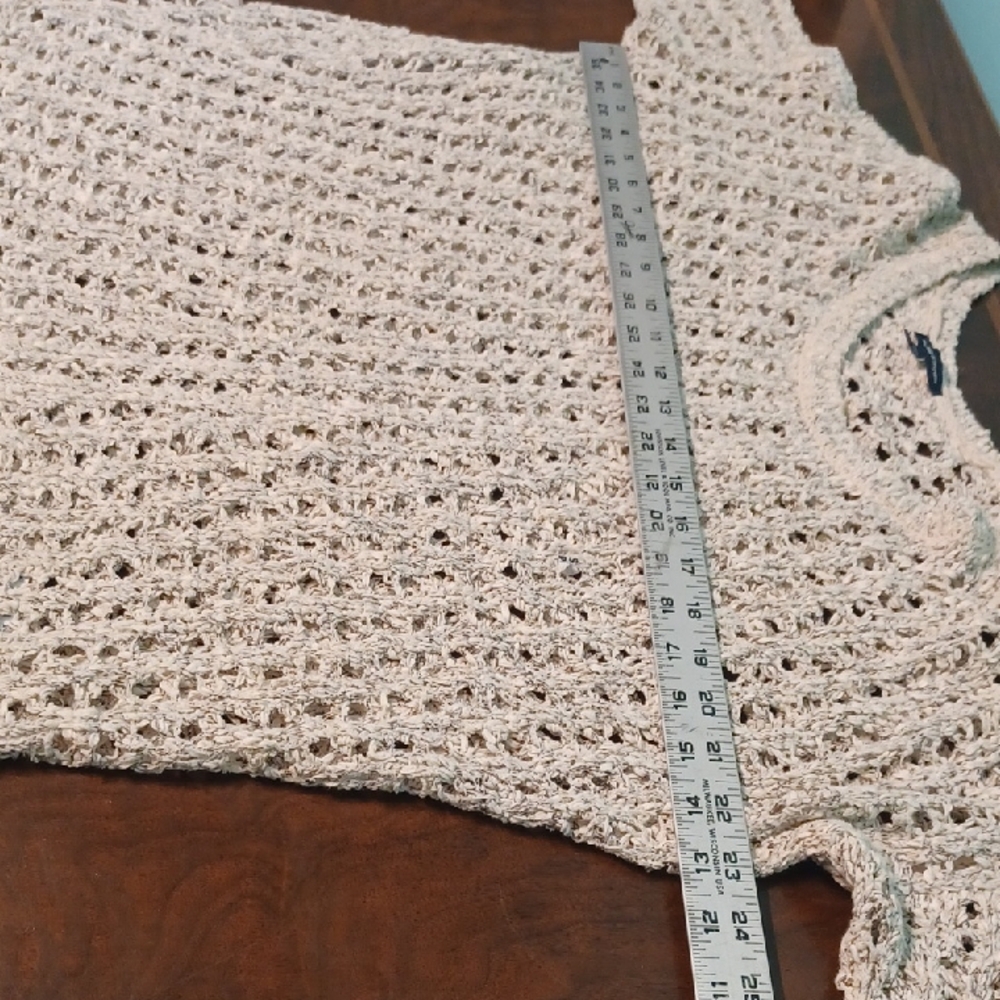 American Eagle Outfitters Cream Crew Neck Sweater with Relaxed Fit - Picture 5 of 8